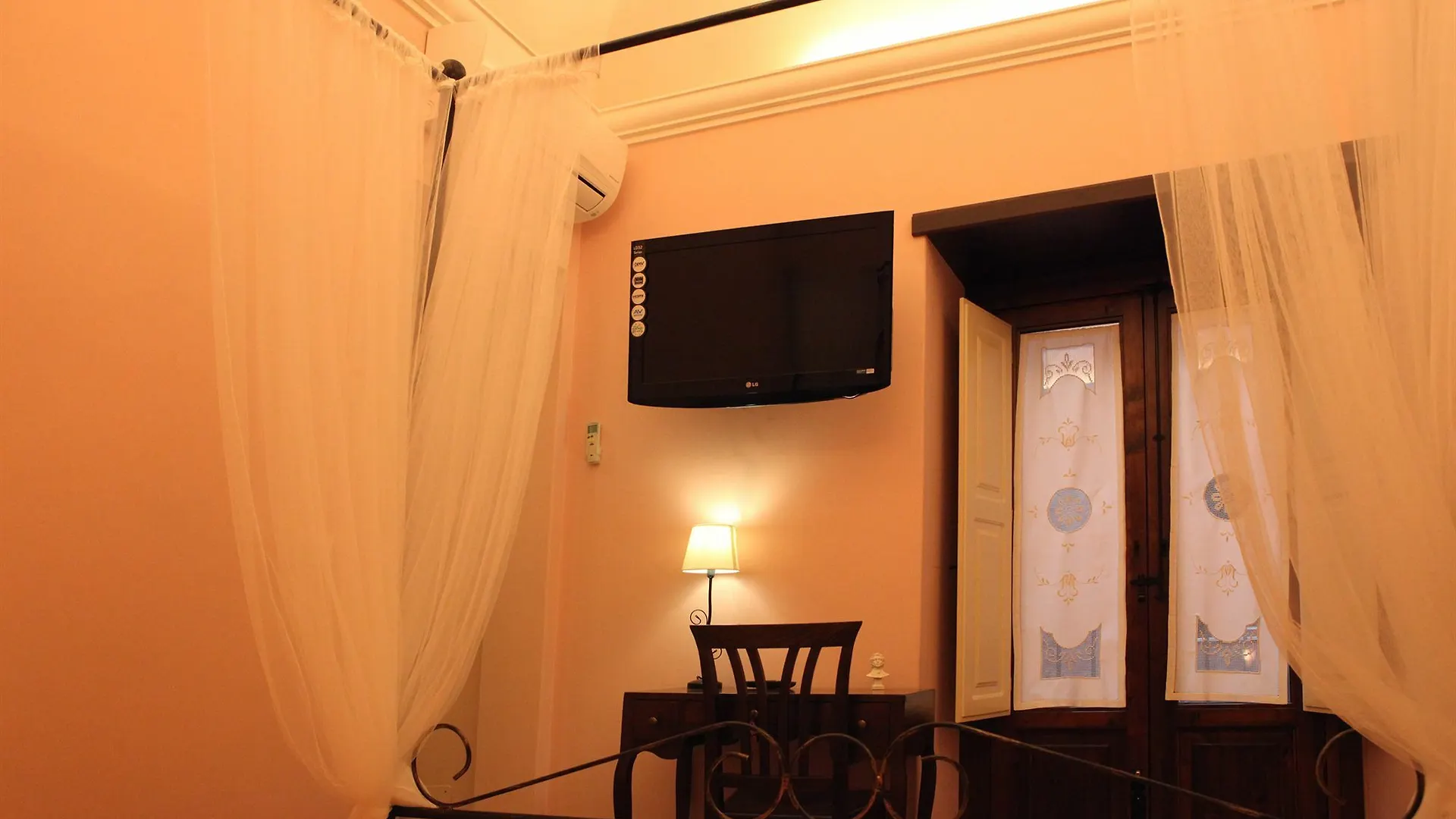 Al Duomo Inn Catane Couette-café